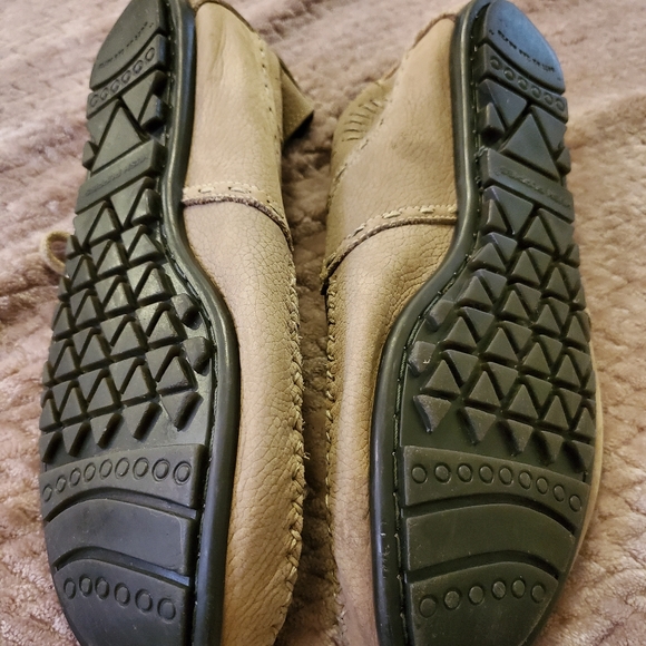 Hush Puppies Moccasin Leather Ankle Booties - Picture 2 of 6